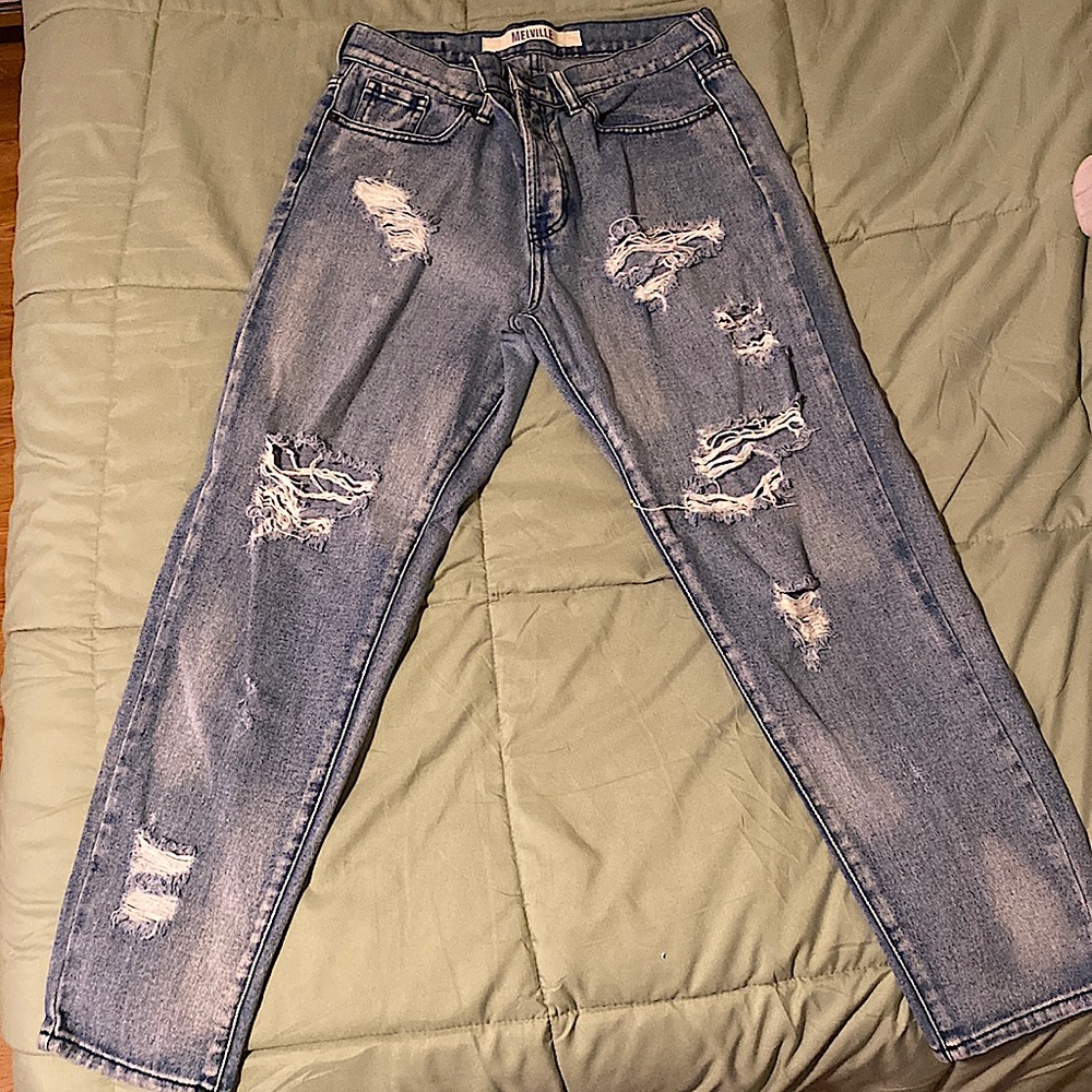 Ripped jeans